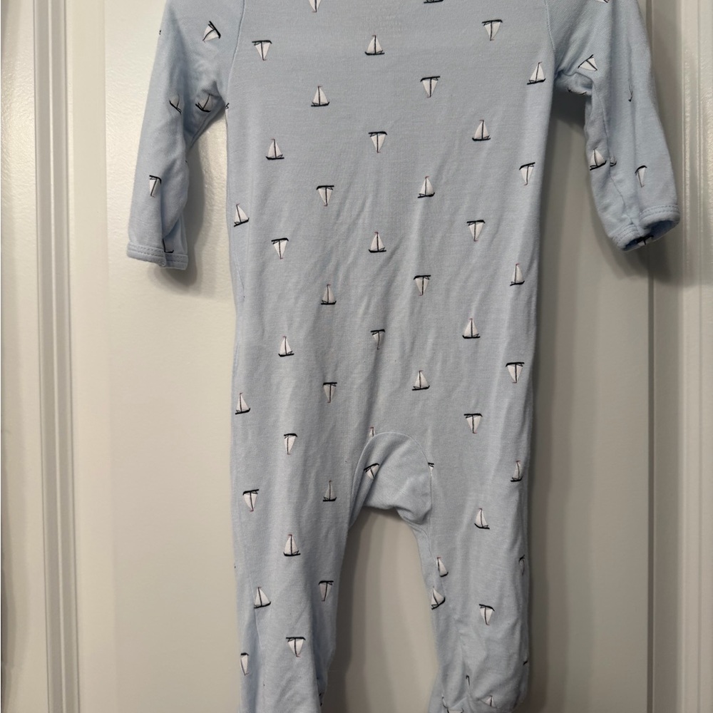 Carters PurelySoft 0-3 zippy pajamas